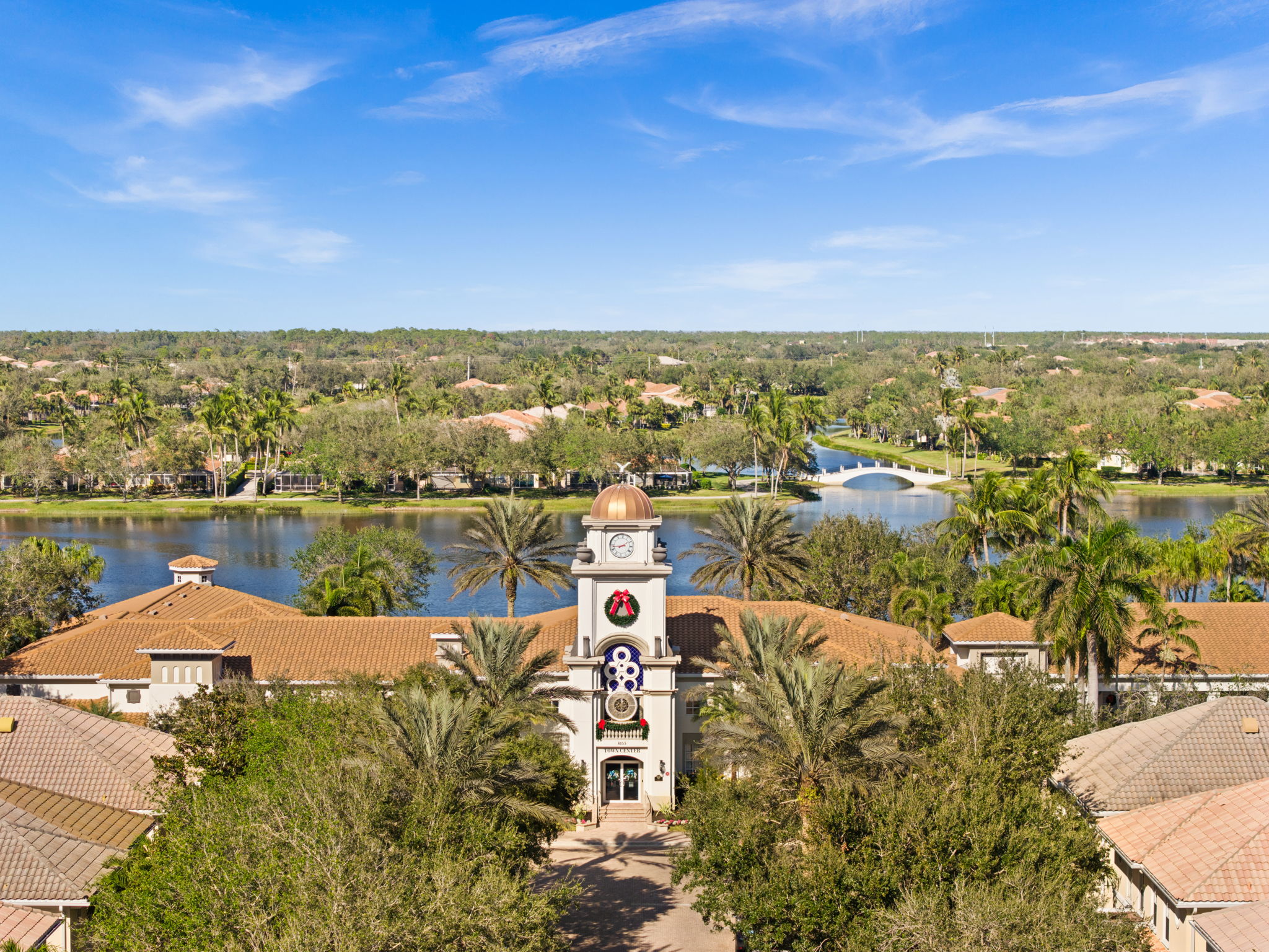 frank-naples-island-walk-amenities-2026-06-13 Naples community amenities and homes for buyer lifestyle comparison